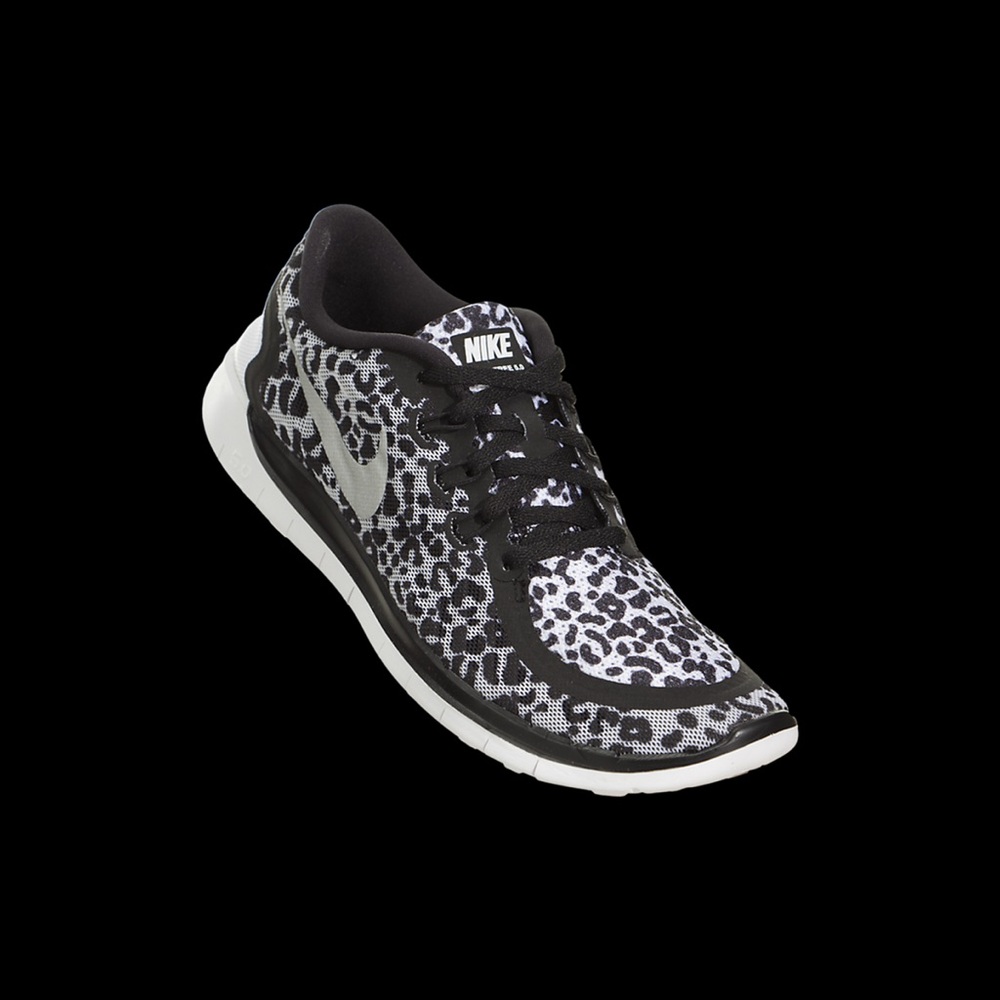 Nike Free 5.0 • black leopard print • kids size 6, fits women’s 7